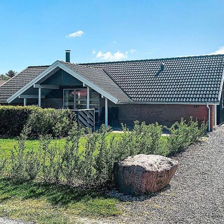 10 Person Holiday Home In Juelsminde Sonderby  Dış mekan fotoğraf