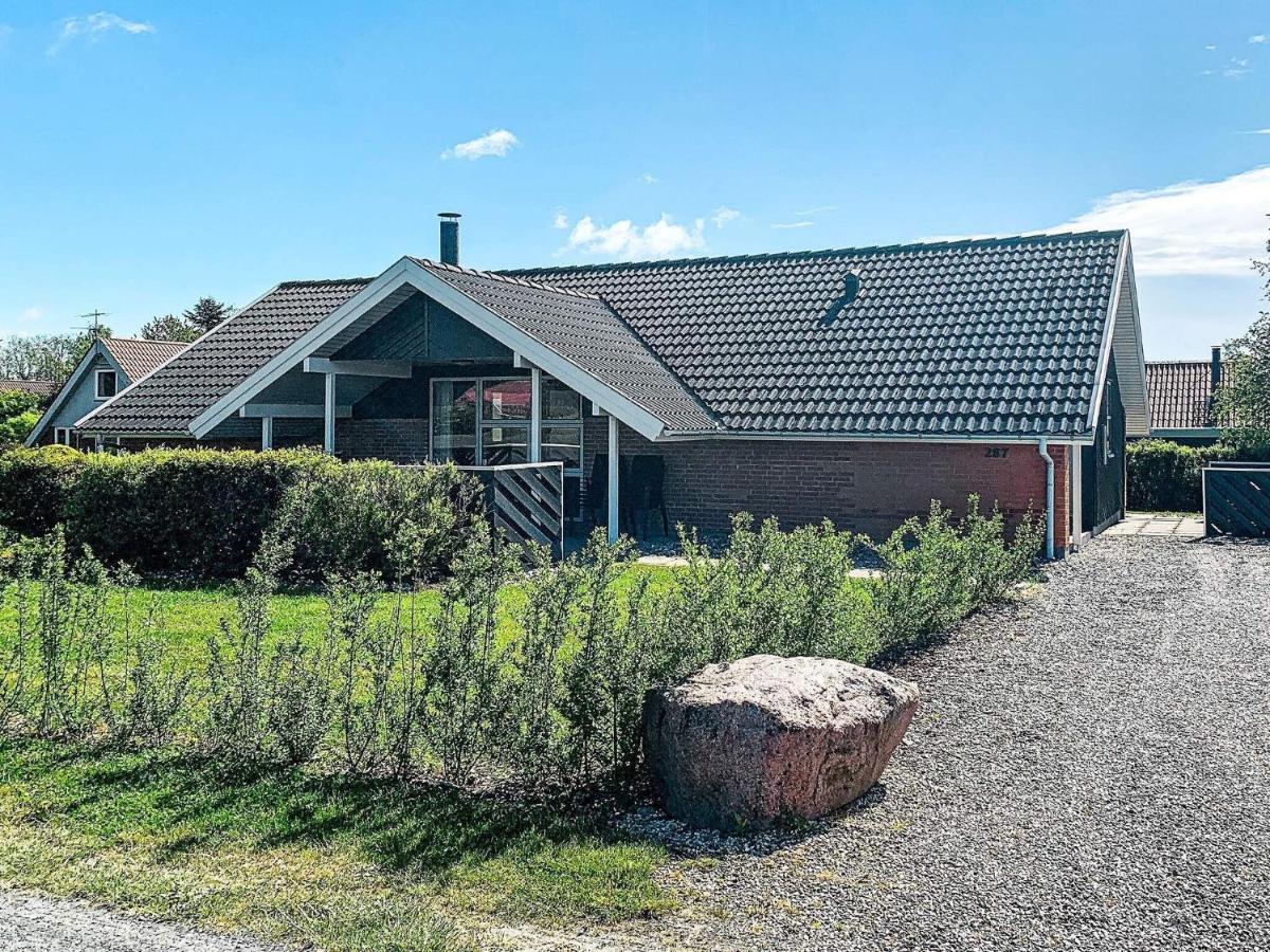 10 Person Holiday Home In Juelsminde Sonderby  Dış mekan fotoğraf