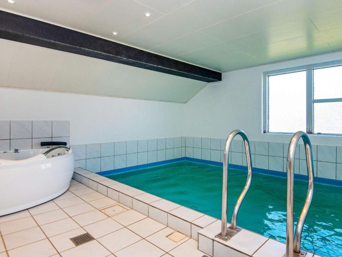 10 Person Holiday Home In Juelsminde Sonderby  Dış mekan fotoğraf