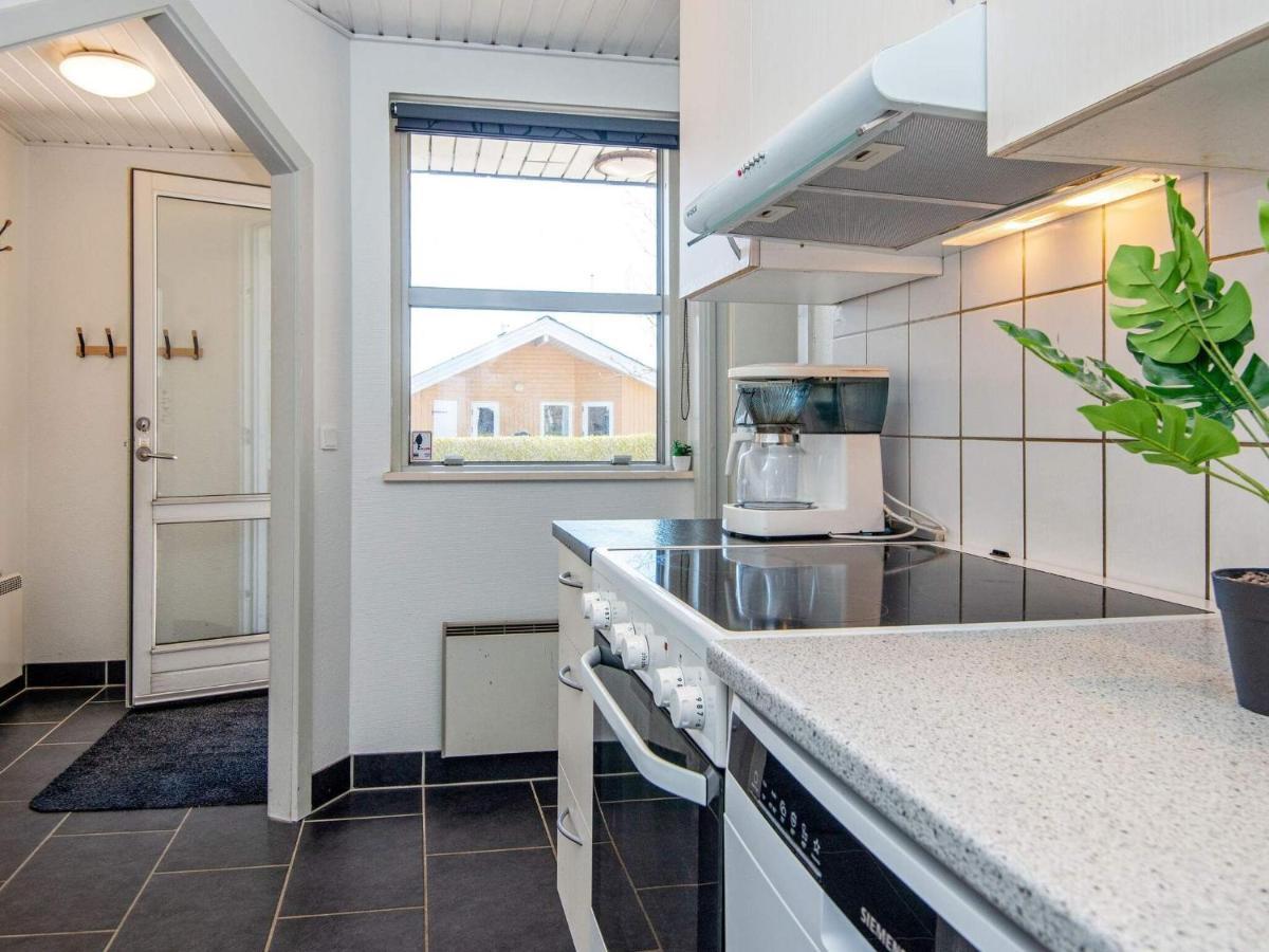 10 Person Holiday Home In Juelsminde Sonderby  Dış mekan fotoğraf